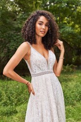 66239_FC_Lillian-West-800x1200